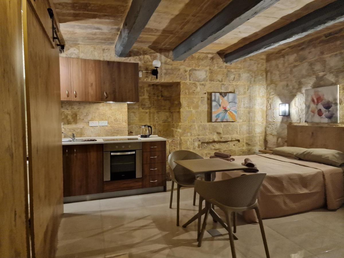 Renovated 16Th Century House In Valletta Exterior photo