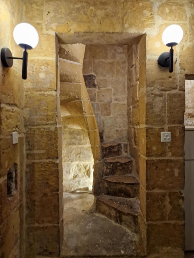 Renovated 16Th Century House In Valletta Exterior photo