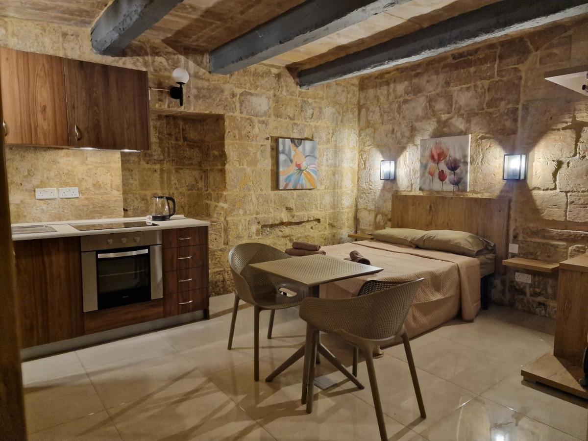 Renovated 16Th Century House In Valletta Exterior photo