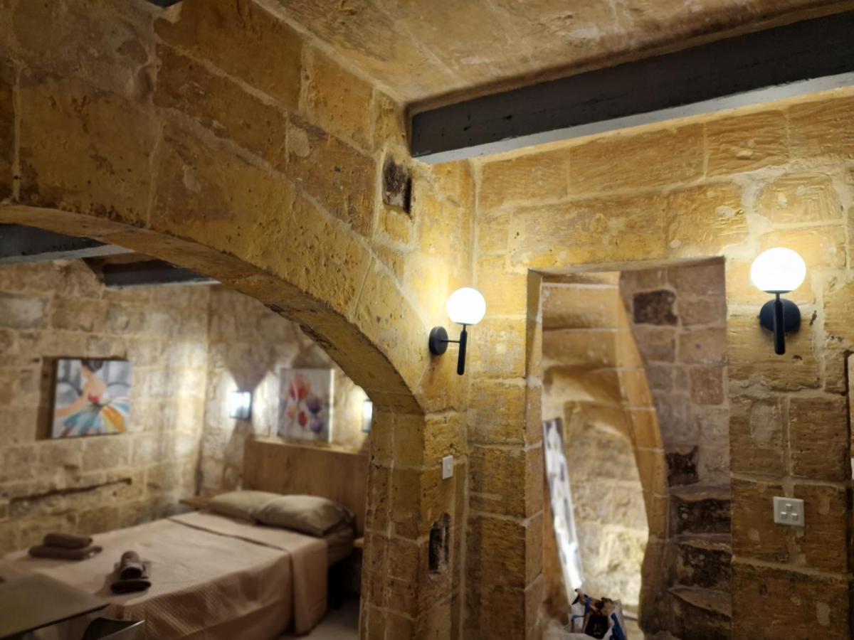 Renovated 16Th Century House In Valletta Exterior photo